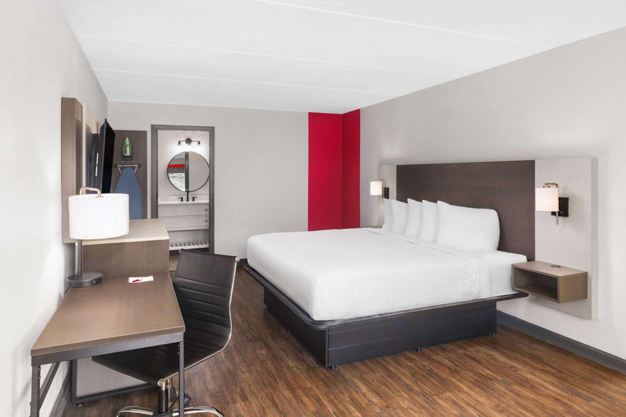 Hotel Ramada By Wyndham Bainbridge Exterior foto