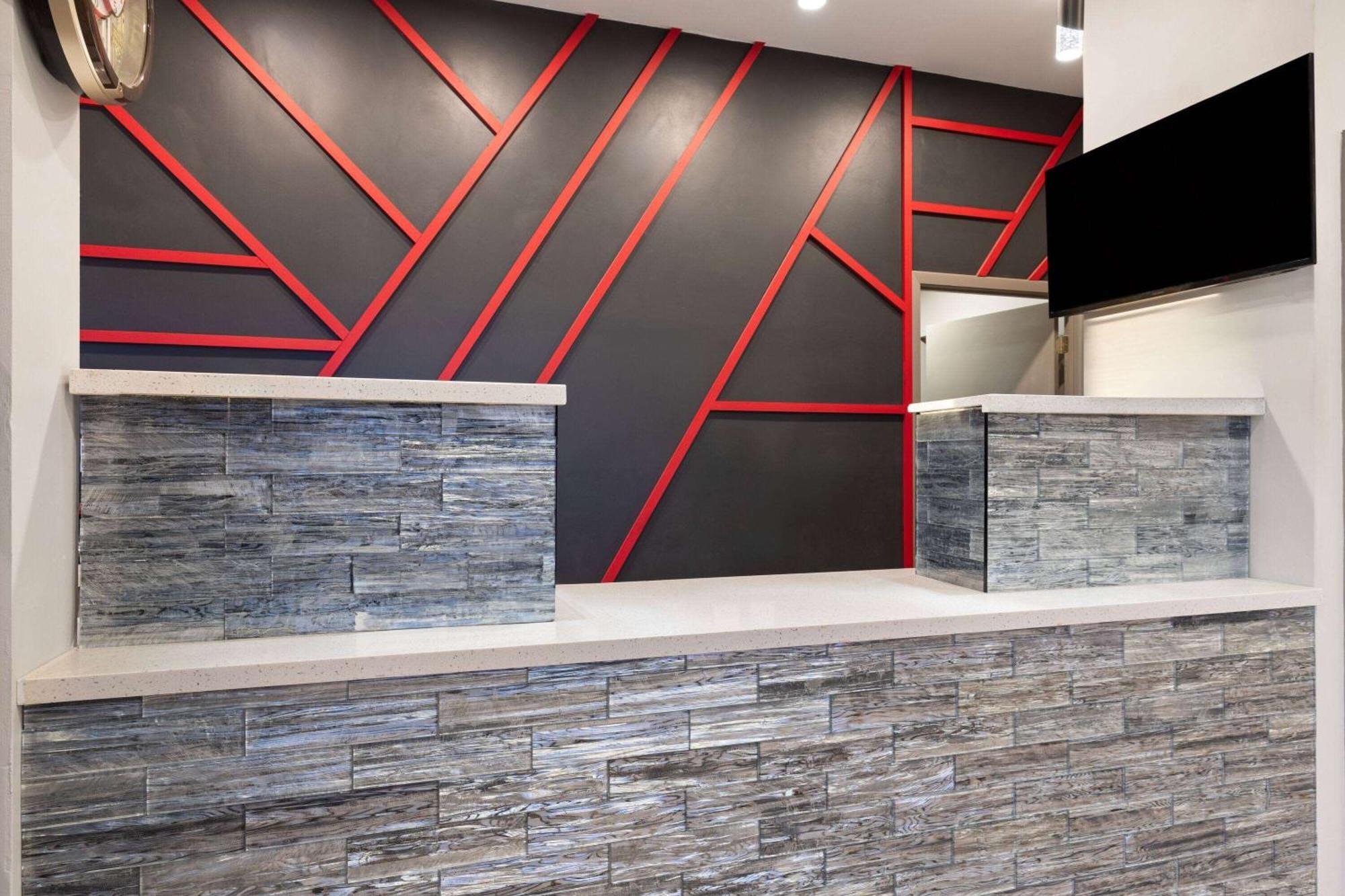 Hotel Ramada By Wyndham Bainbridge Exterior foto